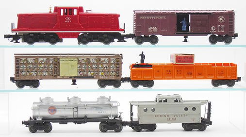 LIONEL TRAIN SET