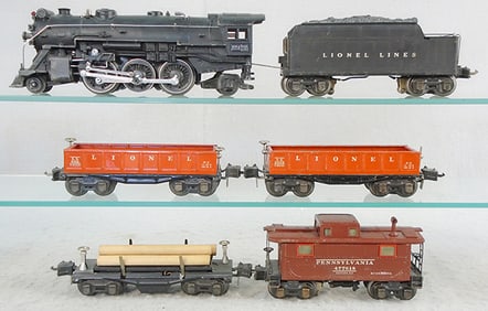 LIONEL TRAIN SET