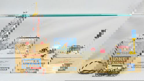 4 LIONEL ACCESSORIES