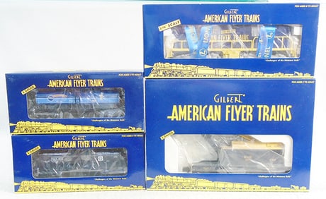 AMERICAN FLYER FREIGHT TRAIN SET