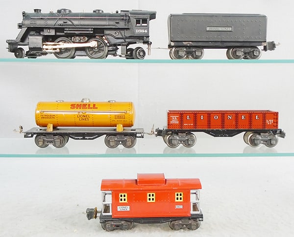 LIONEL TRAIN SET: O ga, 1684 loco, 2689W tender, 1680 Shell tank, 1677 gondola, 2677 caboose, C5-6.