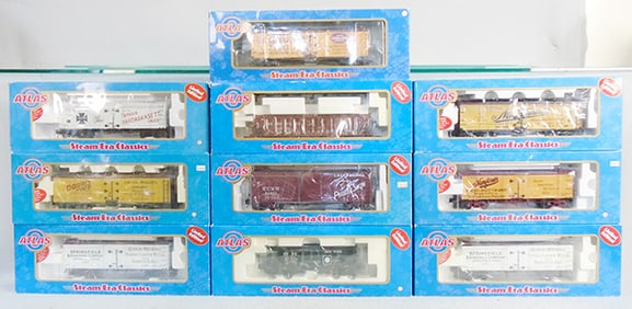 10 ATLAS FREIGHT CARS