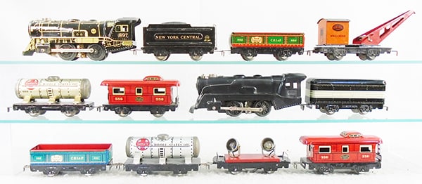 2 MARX TRAIN SETS