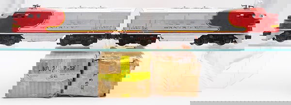 2 LIONEL SANTA FE DIESELS