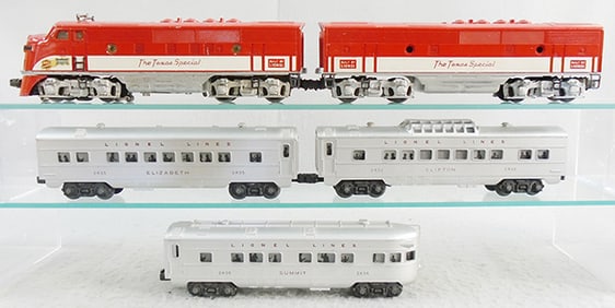 LIONEL TRAIN SET