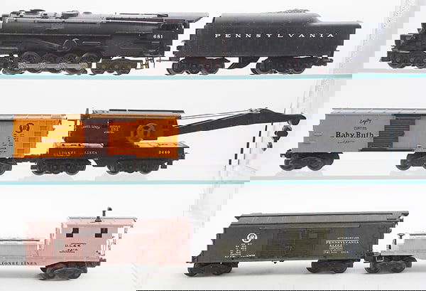 LIONEL TRAIN SET (1 of 3)
