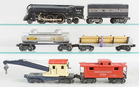 LIONEL TRAIN SET