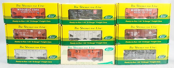 9 S-HELPER FREIGHT CARS