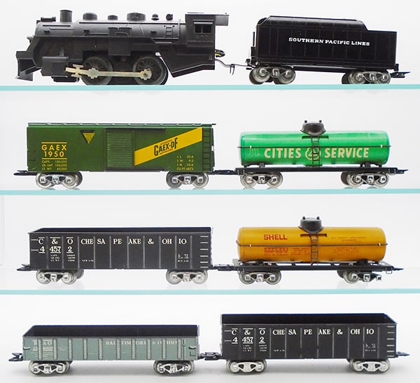 MARX SOUTHERN PACIFIC TRAIN SET (1 of 3)