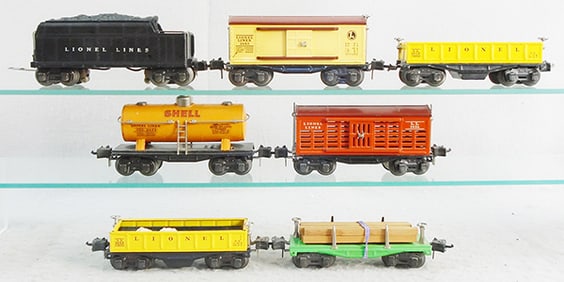 LIONEL FREIGHT CARS