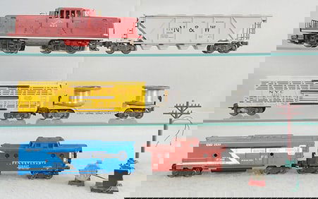 LIONEL TRAIN SET