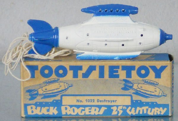 TOOTSIETOY 1032 DESTROYER: die cast, blue & white, orig box, C8-9.
