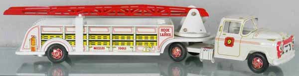 MARX FIRE LADDER TRUCK: litho tin, 26" long, some surface oxidation spots, C7.