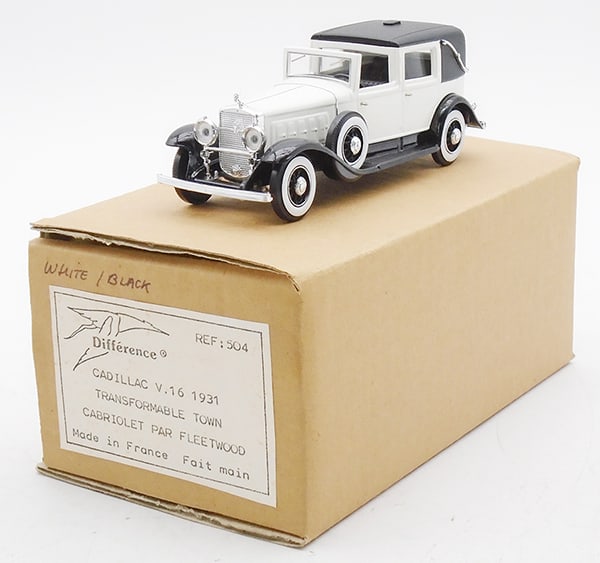 ELEGANCE #504 1931 CADILLAC V16 CABRIOLET (1 of 2)