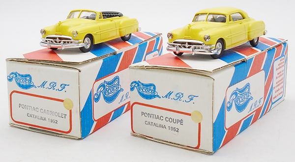 2 RECORD MRF 1952 PONTIAC CATALINA AUTOS (1 of 2)