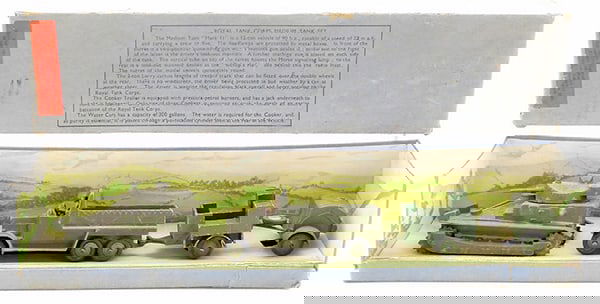 DINKY 151 MEDIUM TANK SET (1 of 2)