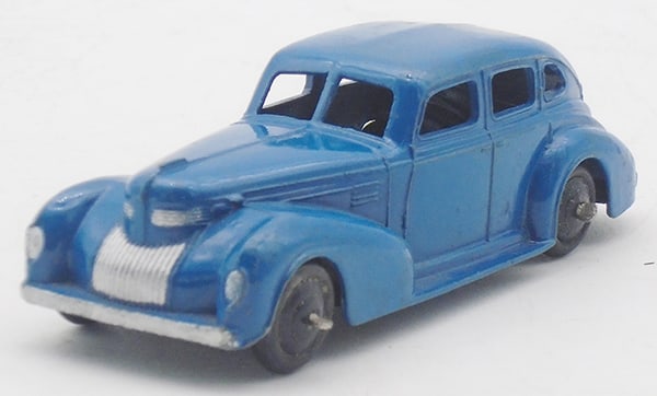 DINKY 39E CHRYSLER (1 of 2)