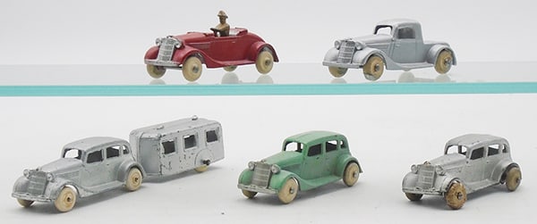 5 TOOTSIETOY 1935 FORDS (1 of 2)