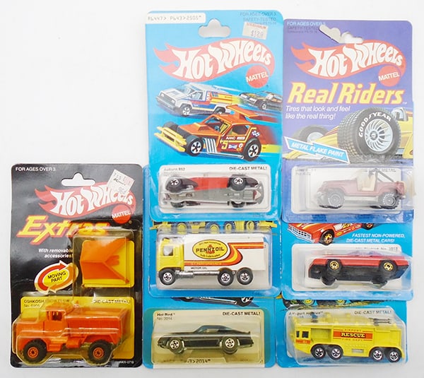 7 HOT WHEELS BLISTER PACKS (1 of 1)