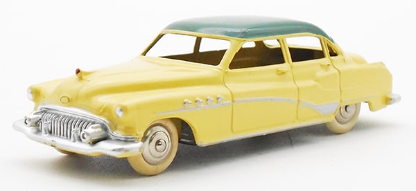 FRENCH DINKY 24V BUICK ROADMASTER (1 of 2)