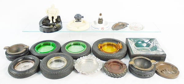 16 AUTOMOTIVE ASHTRAYS (1 of 2)