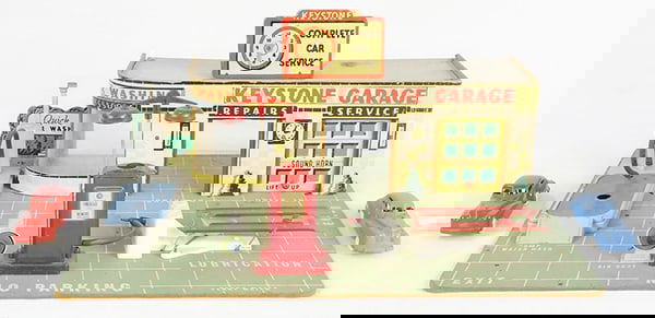 KEYSTONE 148 GARAGE SET (1 of 3)