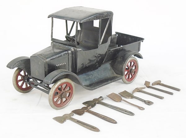 BUDDY L FLIVVER TRUCK (1 of 2)