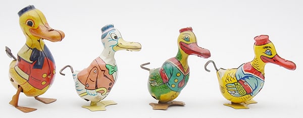 4 CHEIN DUCKS (1 of 2)