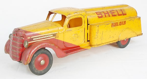BUDDY L 838 SHELL INTERNATIONAL TANK TRUCK (1 of 2)