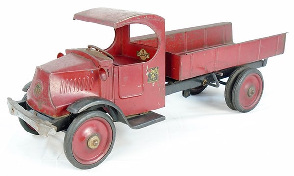 STEELCRAFT MACK DUMP TRUCK (1 of 2)