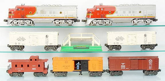 LIONEL TRAIN SET (1 of 2)