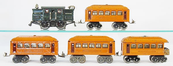 LIONEL TRAIN SET: O ga, 152 loco, 3 #603 Pullmans, 604 obsv, orange cars, missing 1 coupler, C5-6.