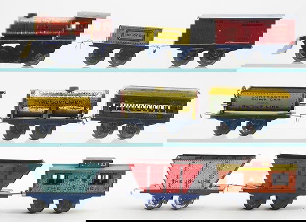 MARX JOY LINE TRAIN SET (1 of 2)