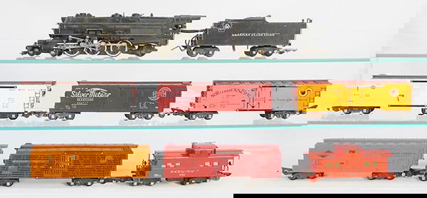 AMERICAN FLYER TRAIN SET (1 of 2)