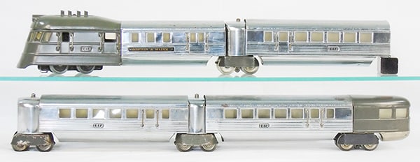 LIONEL FLYING YANKEE TRAIN SET (1 of 2)