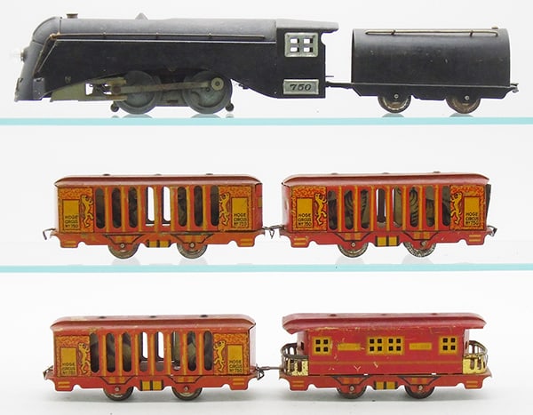 HOGE CIRCUS TRAIN SET (1 of 2)