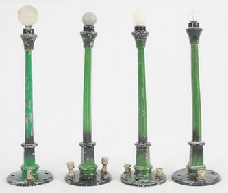 4 DORFAN 430 LAMP POSTS