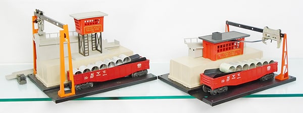 2 LIONEL OPERATING CULVERT LOADERS (1 of 2)