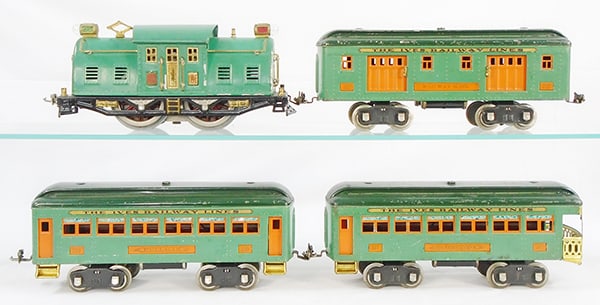 IVES TRAIN SET (1 of 2)