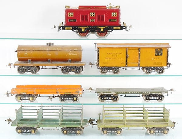 IVES TRAIN SET (1 of 2)