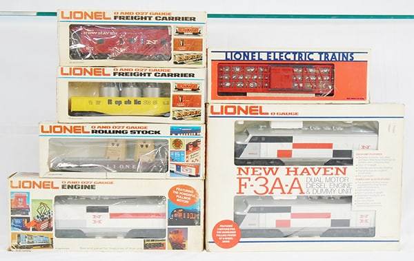 LIONEL NEW HAVEN TRAIN SET (1 of 1)