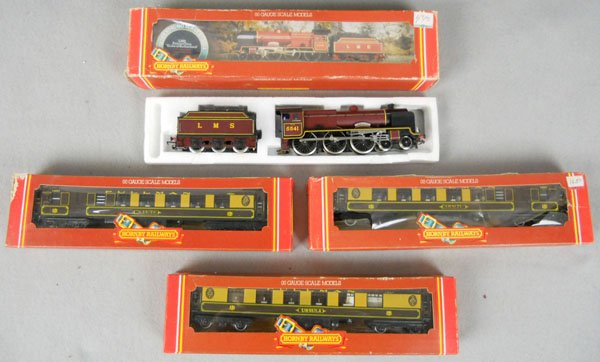 HORNBY TRAIN SET: OO ga, R311 Duke of Sutherland LMS loco & tender w/cars R223 & 2 #233, orig boxes worn, C7-8.
