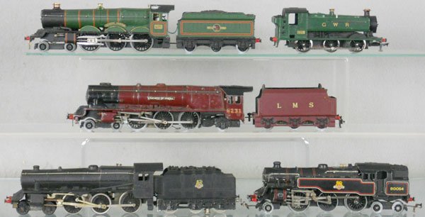 5 HORNBY & GRAHAM FARSH LOCOS: HO ga, 2-rail, Hornby Bristol Castle, Duchess of Atholl, BR80054, 2 Graham Farsh locos, some oxidation spots on trim, C5.