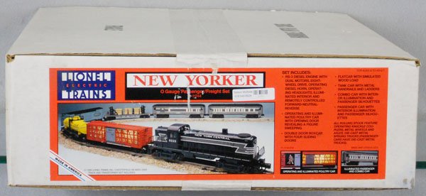 LIONEL 11744 NEW YORKER TRAIN SET: O ga, factory sealed in orig set box, C10.
