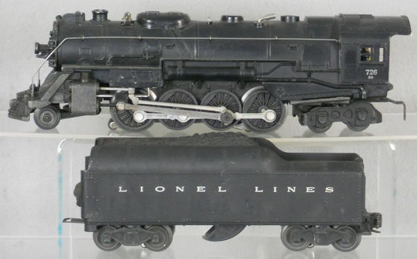 LIONEL 726RR LOCO & TENDER: O ga, 726RR loco missing 2 jewels, w/2046W tender, C6.