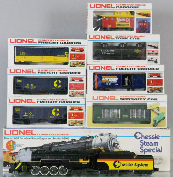 LIONEL CHESSIE TRAIN SET: O ga, 8003 loco & tender, w/smoke & sound, w/cars 9426, 9038, 9138, 9038, 9229, 9308, 6449, orig boxes minor wear, C8-9.