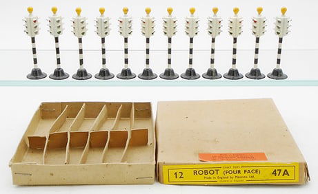 DINKY 47A ROBOT (FOUR FACE) TRADE PACK