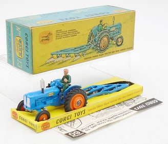 CORGI GS 13 FORDSON TRACTOR SET