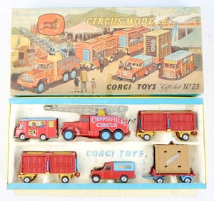 CORGI GS23 CHIPPERFIELD CIRCUS MODELS
