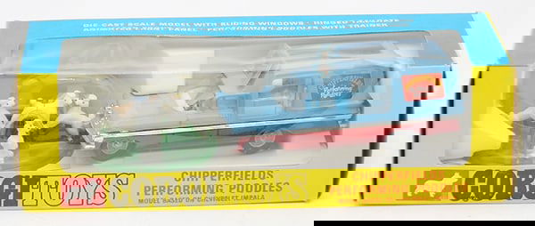 CORGI 511 CHIPPERFIELD CIRCUS PERFORMING POODLES